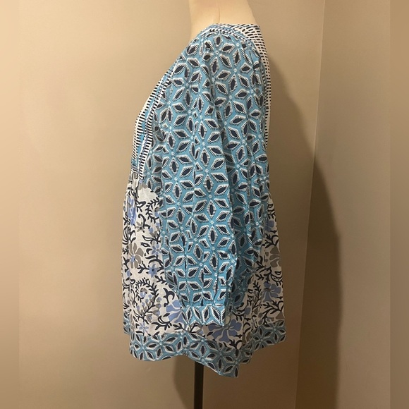 Ivy Jane Boho Mixed Print Navy, White & Turquoises Blouse, size Medium - Picture 4 of 9